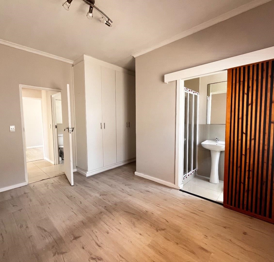 3 Bedroom Property for Sale in Muizenberg Western Cape